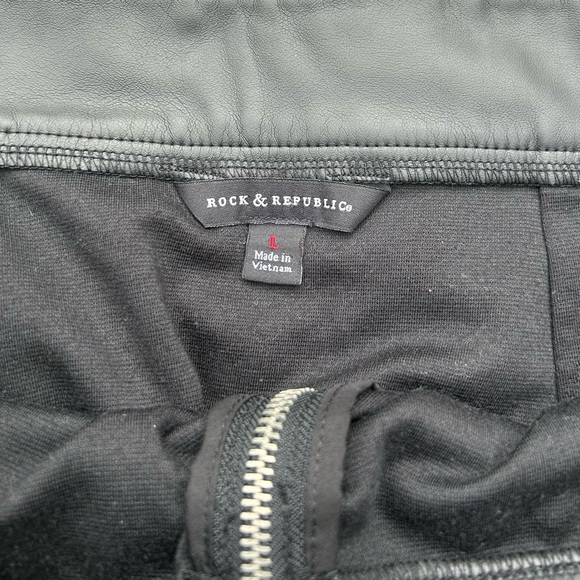 Sz L-Rock & Republic gray skirt - Picture 3 of 4